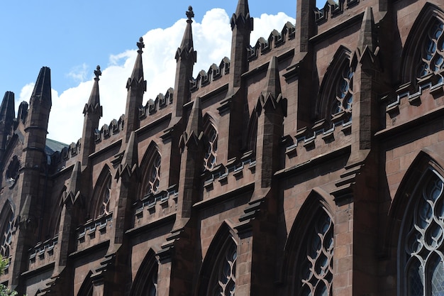 Vista parcial de la fachada de la antigua catedral