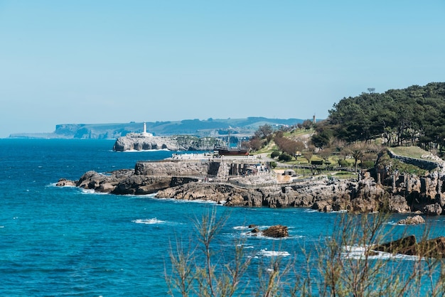 Vista de la península de Magdalena en la ciudad de Santander España