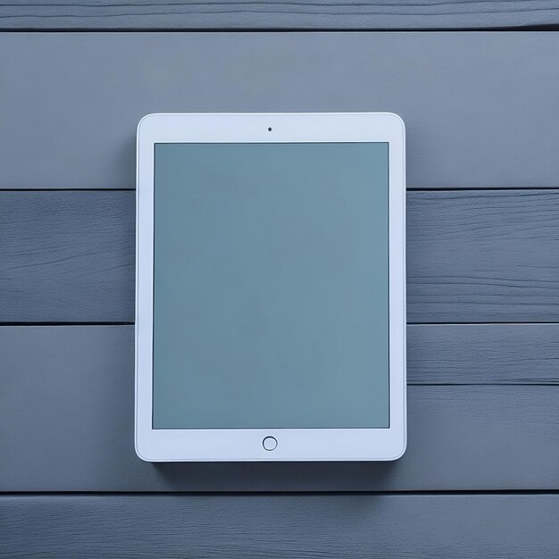 Vista en perspectiva en una pantalla de tableta digital blanca en blanco con espacio para el logotipo de la marca o la web