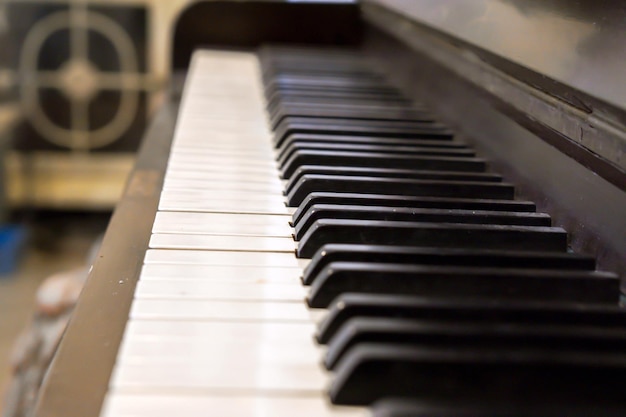 Vista en perspectiva del teclado de piano