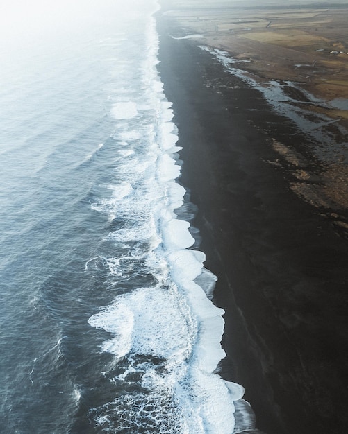 Vista de la playa en ángulo alto