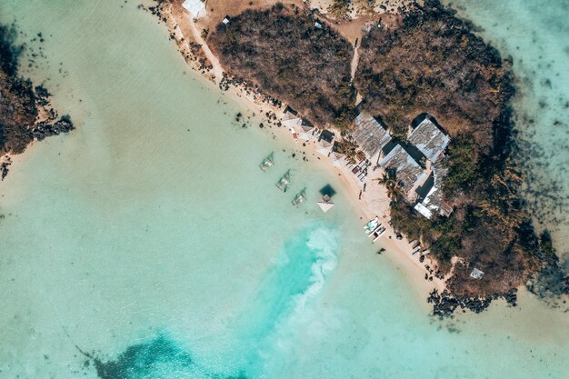 Foto vista de la playa en ángulo alto