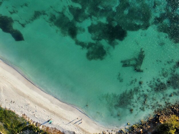 Foto vista de la playa en ángulo alto