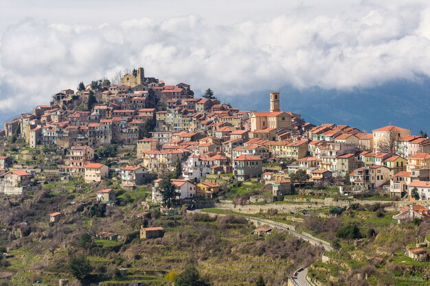 Vista del pueblo de Bajardo