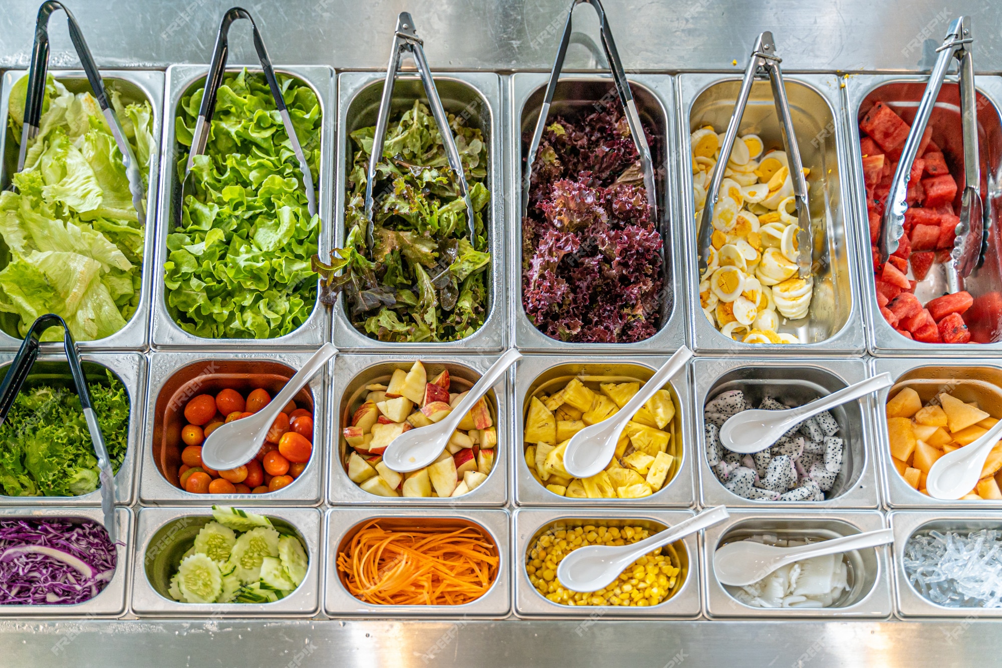 Cerco Meloso gravedad Vista superior de la barra de ensaladas con varios tipos de verduras y  frutas. | Foto Premium