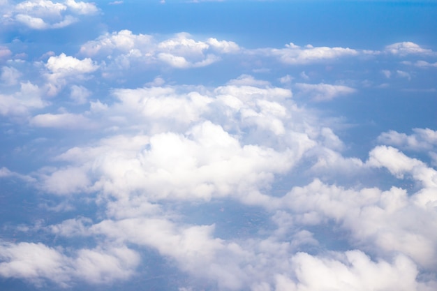 Vista superior das nuvens