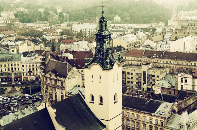 Vista superior do centro da cidade europeia Lviv uma capital cultural e turística da Ucrânia