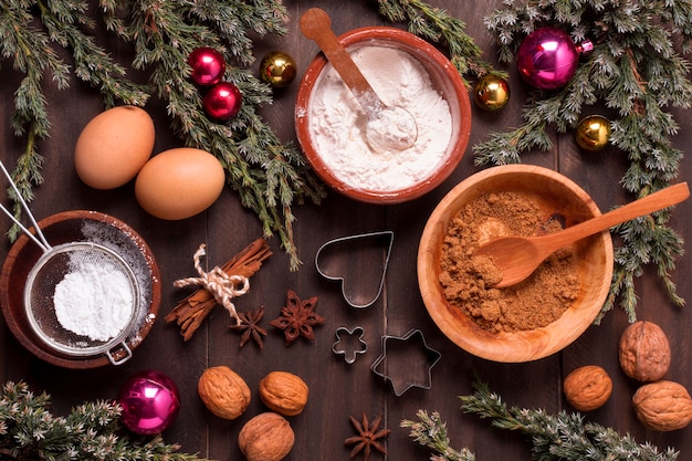 Foto vista superior dos ingredientes da sobremesa de natal