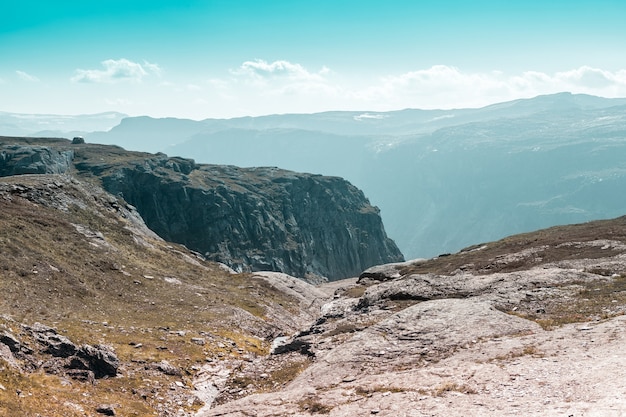 Vista superior del fiordo noruego