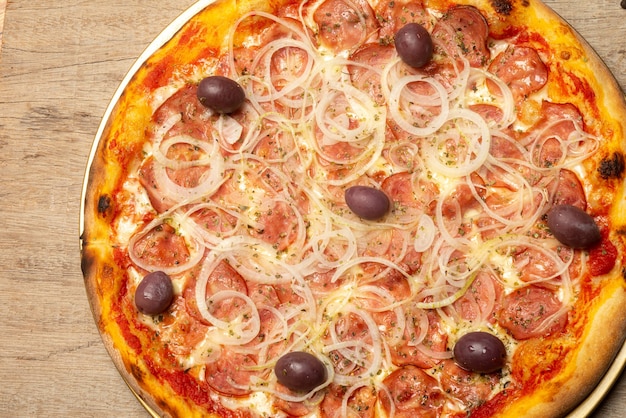 Vista superior de la pizza de pepperoni