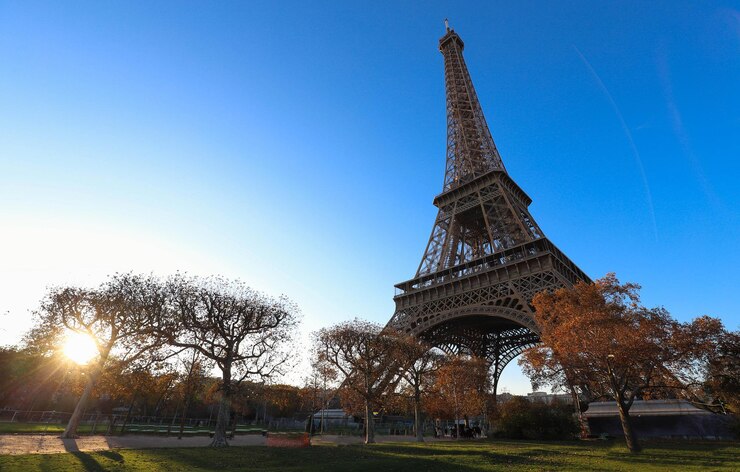 Vista de la Torre Eiffel al atardecer París