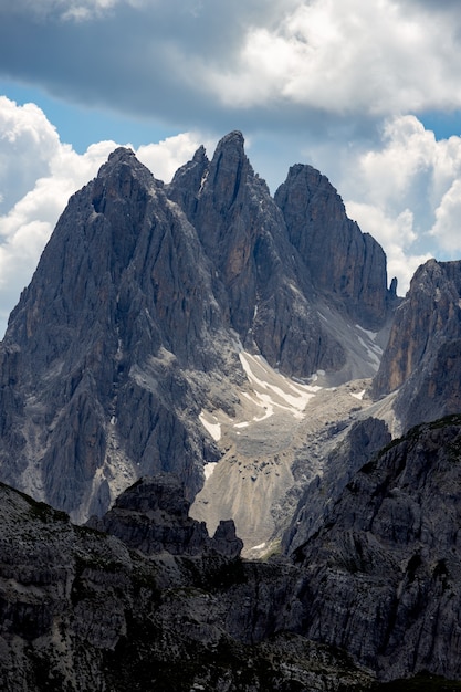 Vista de los tres picos de los Dolomitas