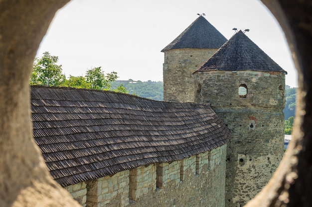 Vista desde la ventana de la fortaleza Kamianets-Podilskyi, Ucrania