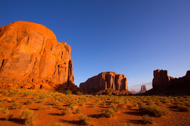 Vista de la ventana norte de Monument Valley Utah