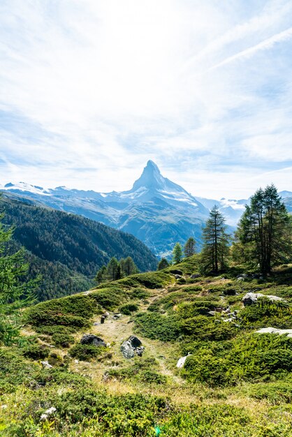 Vistas do pico matterhorn em zermatt, suíça.