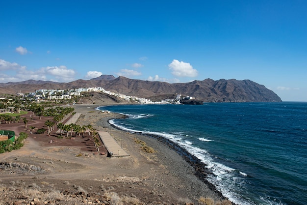 Vistas panorâmicas da bela cidade de Las Playitas, no sul de Fuerteventura