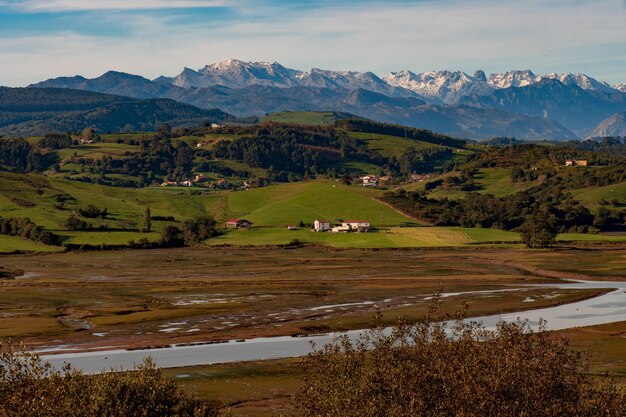 Vistas panorámicas de las Rías de San Vicente de la Barquera.