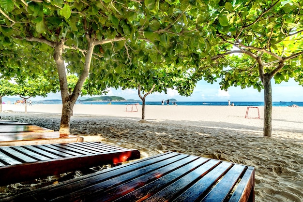 Vistas a la playa de Sanya