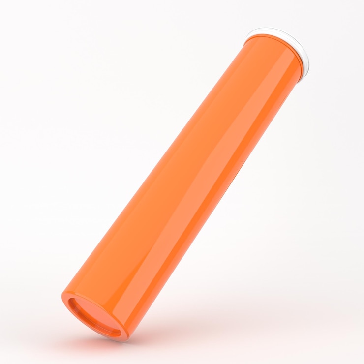 Foto vitamin tube rückseite linke seite in weißem hintergrund
