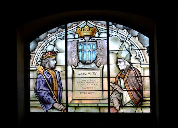 Vitral medieval em homenagem a Alfonso VI