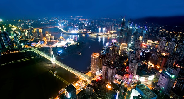 Vogelperspektive der Skyline in Chongqing