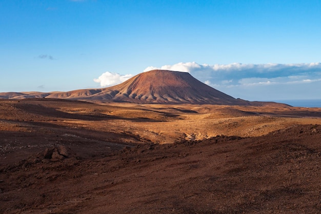 volcán montaña roja en fuerteventura