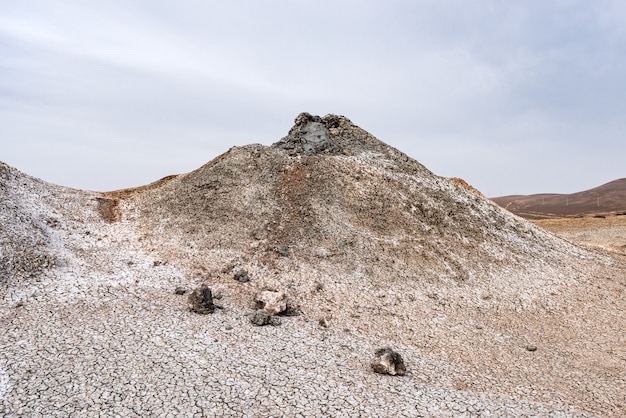 Volcanes de lodo, un fenómeno natural asombroso