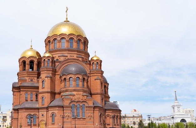 VOLGOGRADO RUSIA 29 DE ABRIL DE 2022 Catedral Alexander Nevsky en Volgogrado