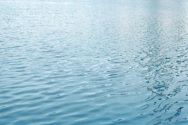 Foto vollbild von einem schwimmbad