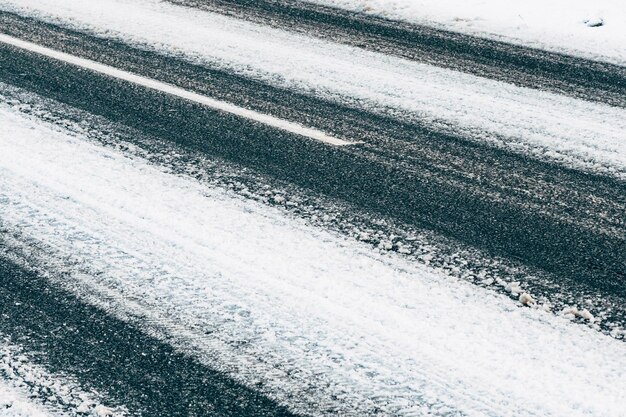 Foto vollbild von schnee auf der straße