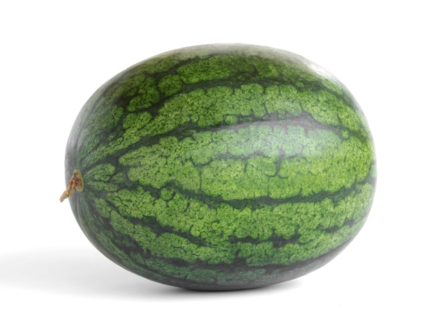 volles Isolat der Wassermelone auf weißem Hintergrund