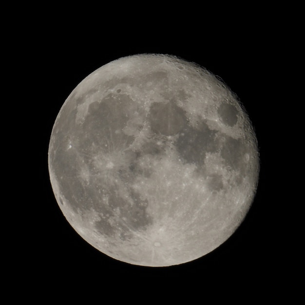 Foto vollmond mit teleskop gesehen