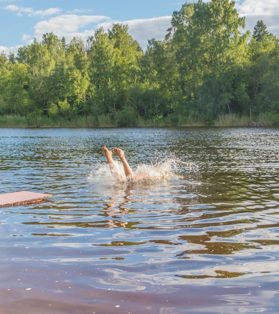 Von Pruska im Wasser auf Spritzwasser.