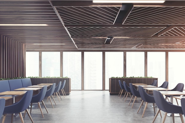 Vorderansicht eines modernen Cafés oder einer Kaffeestube mit dunklen Holzwänden, Panoramafenstern und dunkelblauen Sesseln, die neben quadratischen Holztischen stehen. 3D-Rendering-Mock-up-getöntes Bild