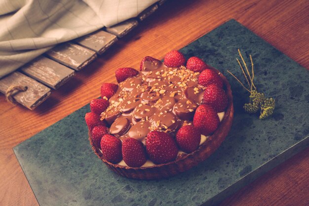 Vorstand mit leckerem Kuchen auf dem Tisch