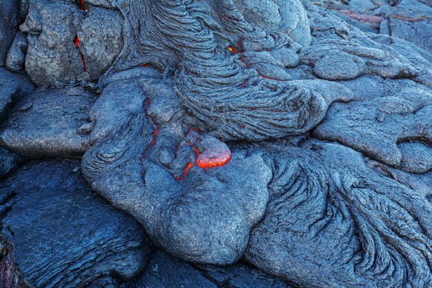 Vulcão ativo kilauea na ilha grande, havaí