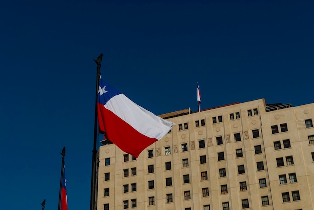 Wachablösung am Palacio de La Moneda in Santiago, Chile