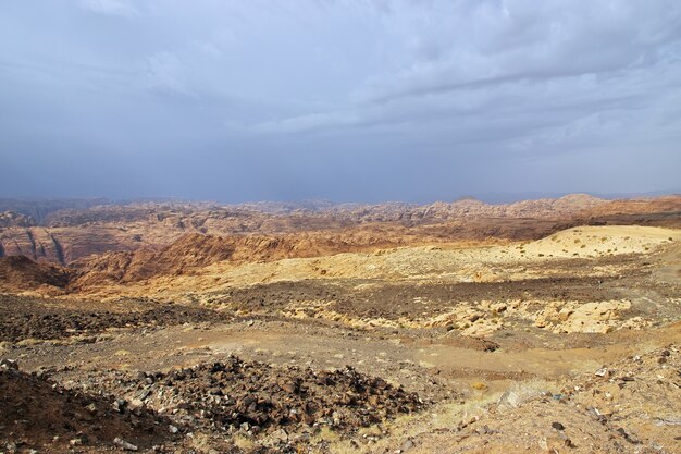 Wadi Disah en el cañón de Al Shaq de Arabia Saudita