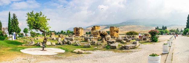 Wände der alten Stadt Hierapolis in Pamukkale, Türkei