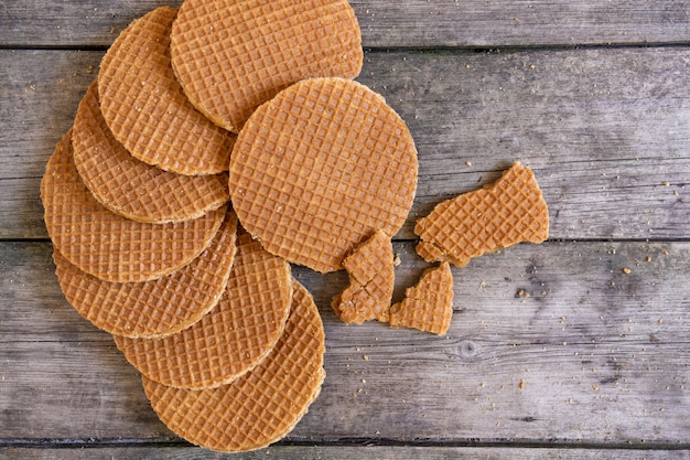 Foto waffel holländisch holland niederlande hintergrund karamell holz rustikal