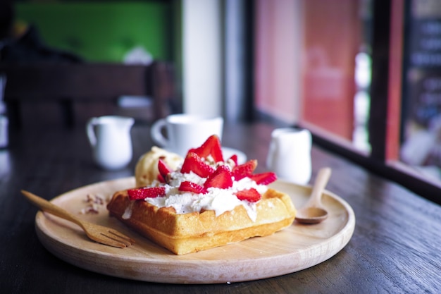 Waffel mit Eiscreme