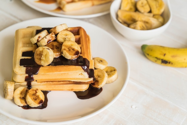 waffle de plátano con chocolate