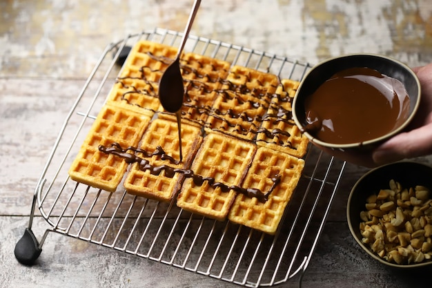 Waffles franceses con chocolate