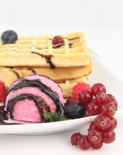 Waffles con helado de fresa