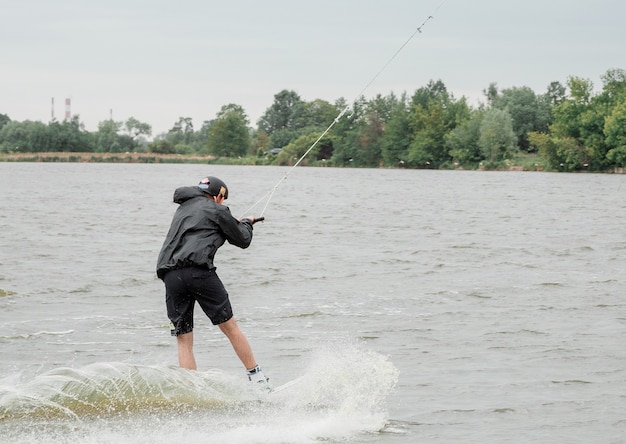 Wake bord riders