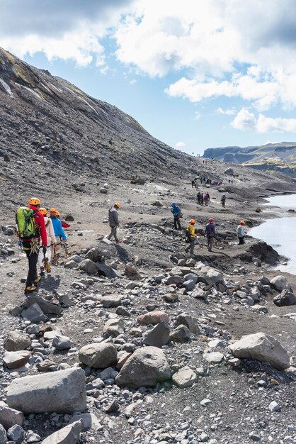 Wandern auf dem Solheimajokull-Gletscher, Island.