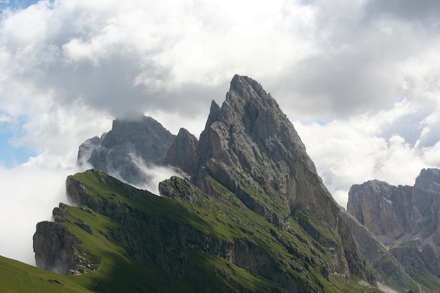 Wandern Sie durch die italienischen Dolomiten