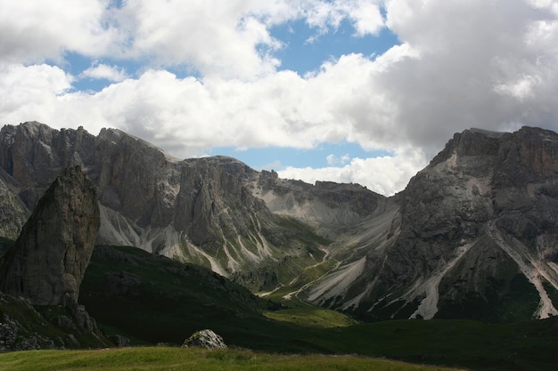 Wandern Sie durch die italienischen Dolomiten