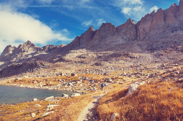 Wanderung in der Wind River Range in Wyoming, USA. Herbstsaison.