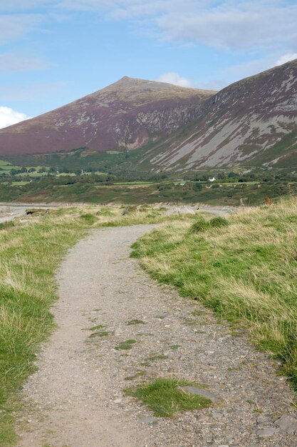 Wanderweg bei Trefor, Caernarfon, Wales, UK